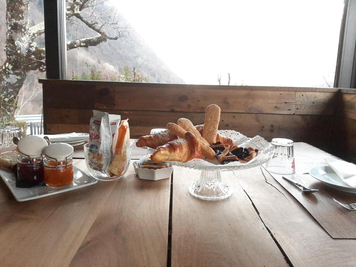 Locanda Del Sasso Rooms Crodo Zewnętrze zdjęcie